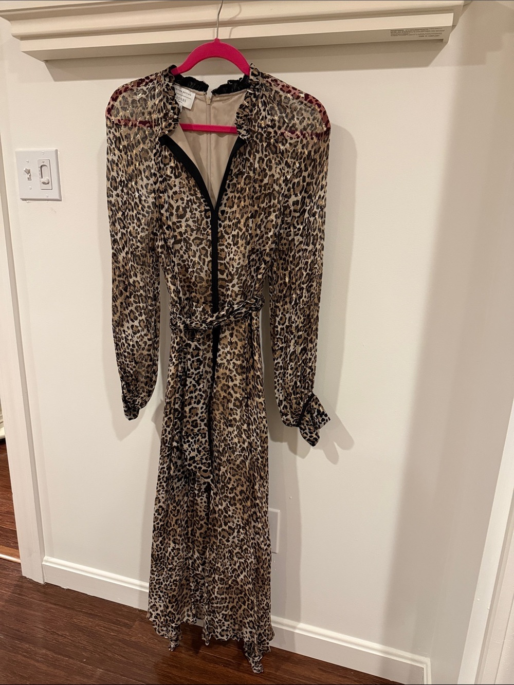 Hobbs London size us 6 Leopard Print Long Sleeve Maxi Dress with Self-Tie Waist